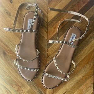 STEVE MADDEN Travel Sandal